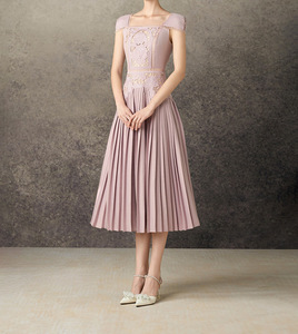 Yokids 2026 Nouvelle robe longue plissée rose de <span class=keywords><strong>marque</strong></span> vietnamienne - Product Image 1