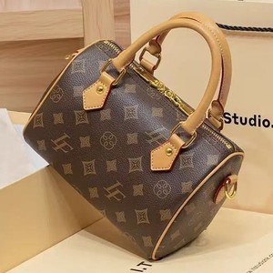 Bolso de Cuero Vacuno a Precio de Fábrica, Fabricante Mayorista de Cuero Genuino, <span class=keywords><strong>Compra</strong></span> Directa de Fábrica, Estilo Icónico de Moda - Product Image 5