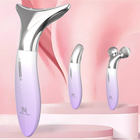 Masseur facial USB 3-en-1 amélioré 2025 – Rouleau raffermissant portable Trinity Glow Rejuvenator (pour le visage, le cou et les yeux) – Idéal pour les voyages