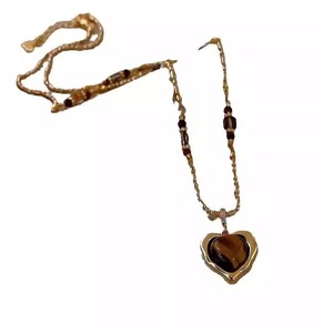 Nuova Collana <span class=keywords><strong>in</strong></span> Lega Stile Retrò Minimalista con Cuore <span class=keywords><strong>in</strong></span> Occhio di Tigre Marrone Caramello e Catena <span class=keywords><strong>in</strong></span> Bambù - Elegante, di Alta Gamma, Versatile per Autunno/Inverno - Product Image 5