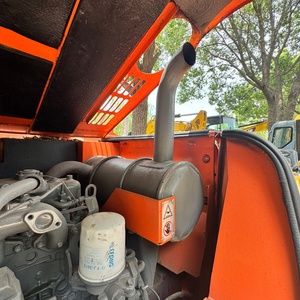 Mini-excavatrice hydraulique sur chenilles Hitachi ZX70 d'occasion de 7 tonnes, de haute qualité et sans frais de transport, spécialisée pour l'agriculture et l'usage domestique - Product Image 3