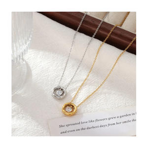 El mejor collar de diamantes de laboratorio de acero inoxidable al por mayor para mujer, joyería de aniversario de piedra brillante con tipo de cadena - Product Image 1