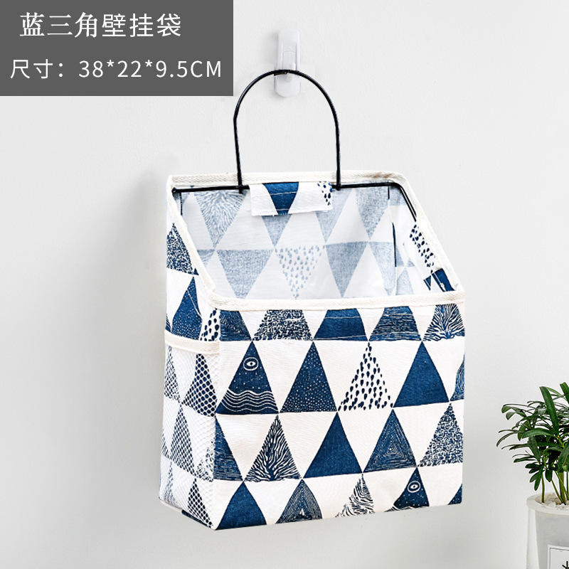 กระเป๋าแขวนผนังทรงสามเหลี่ยมสีน้ำเงิน (พร้อมตะขอ)