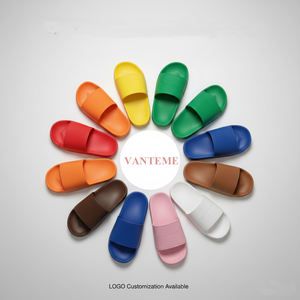 Jolies pantoufles d'été pour hommes, imperméables, <span class=keywords><strong>à</strong></span> bout ouvert, respirantes, personnalisables, antidérapantes, en PVC, pour une utilisation quotidienne en intérieur et en salle de bain - Product Image 2