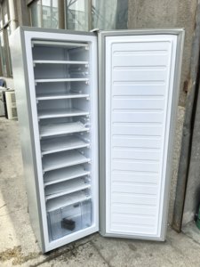 <b>12V</b> Solar <b>Freezer</b> 198L 11 Floor Design, Solar Powered Upright Ice Maker Rapid High-Capacity Solar Power Refrigerator Dual Power - Product Image 4