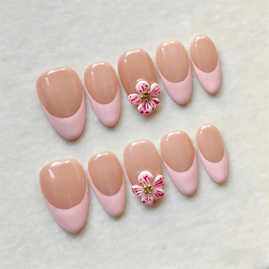 Nouveauté : <span class=keywords><strong>Faux</strong></span> <span class=keywords><strong>ongles</strong></span> à presser, forme amande, motif fleur 3D et nœud papillon, réutilisables, transparents effet glace, style French - Product Image 3