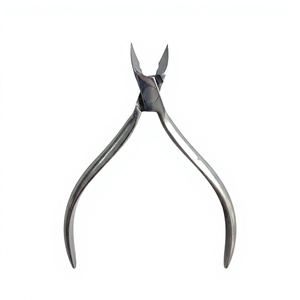 Cortaúñas Profesional de Acero al Carbono, Hoja Curva, Apertura de Mandíbula Ancha, Estilo Clásico, Punta Afilada para el Cuidado de los Dedos, Uso en Adultos - Product Image 1