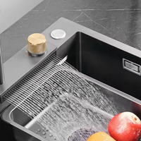 Évier de cuisine en acier inoxydable noir avec robinet cascade, robinet extractible et accessoires multifonctions