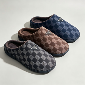 <span class=keywords><strong>Mocassins</strong></span> en daim doux pour hommes, doublure Sherpa chaude, semelle extérieure antidérapante en TPR, amorti, pantoufles d'intérieur personnalisées à marque privée - Product Image 2