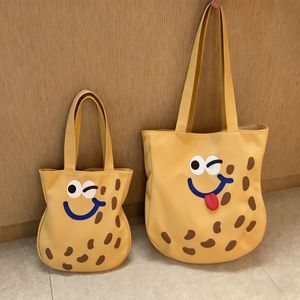 Sac fourre-tout mignon et spacieux pour femme, grand format, en toile, avec fermeture éclair, idéal pour les trajets quotidiens et le bureau - Product Image 4