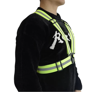 <span class=keywords><strong>Gilet</strong></span> de cyclisme réfléchissant haute visibilité Offre Spéciale Harnais de sécurité à logo personnalisable pour les cyclistes et les conducteurs mandataires - Product Image 5