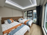 Maison conteneur habitable moderne préfabriquée portable de 20 à 40 pieds, à deux étages, en panneaux sandwich, à faible coût, pour villa, hôtel, centre commercial