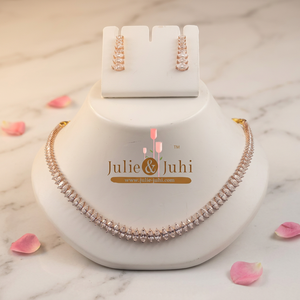 Pendentif classique en or massif 18 carats véritable, bijoux pour femmes, conçu pour les fêtes, élégance moderne, beauté durable - Product Image 1