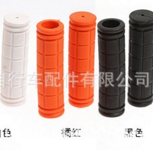 Poignées de guidon de vélo 22,2 mm TPR antidérapantes colorées non imperméables pour vélos de route - Product Image 4