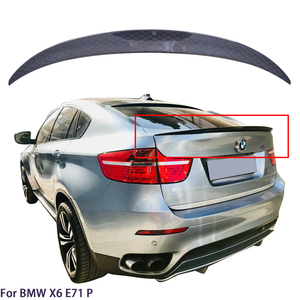 Aileron de coffre arrière en fibre de carbone nid d'abeille style P pour E71 2007-2014 - Product Image 1