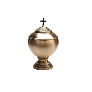 Urne funéraire religieuse finie en or Fournitures funéraires antiques Croix sur le dessus Urnes funéraires disponibles avec logo personnalisé - Product Image 1