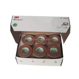 Cinta Adhesiva Médica Original <span class=keywords><strong>3M</strong></span> 1533-0, <span class=keywords><strong>Color</strong></span> <span class=keywords><strong>Piel</strong></span>, 1.25cm X 9.1m, Transpirable, Baja Alérgica, Viscosidad Estable - Product Image 4