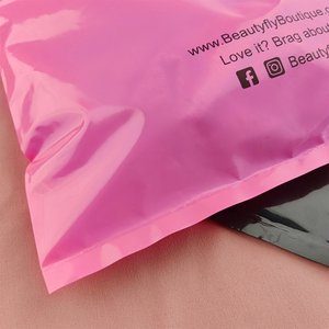 ออกแบบการพิมพ์เสื้อผ้าถุงช้อปปิ้งพลาสติกโลโก้ที่กําหนดเองถุงพลาสติกย่อยสลายได้ตายตัดถุงช้อปปิ้งพลาสติกพร้อมที่จับ - Product Image 4