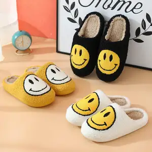 Wholesale Cute Thick-Soled House Terlik Smiley Face Slippers Pattern Slides Ladies Winter Indoor Flat Warm Home Slippers
