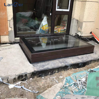 Fenêtre de lucarne électrique en verre feuilleté en aluminium à chaîne verticale