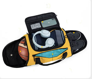 Grand sac polochon en polyester jaune unisexe à fermeture éclair avec bandoulière pour les activités de plein air et les voyages - Product Image 2