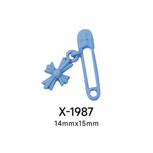 Pingentes de Unha em Liga Metálica com Strass, Borlas e Pérolas Sintéticas, Estilo Punk Colorido, para Decoração de Unhas DIY, Atacado - Product Image 4