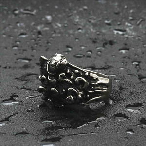 Yunnique – bague en acier inoxydable pour hommes, en argent, rétro, Punk, design animal, bijoux, cadeau, 26021 - Product Image 2