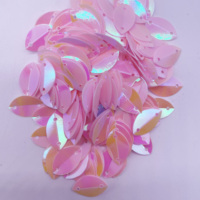 Paillettes en vrac en vrac Paillettes de broderie rondes colorées Paillettes artisanales avec trous pour le bricolage.