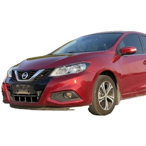 Vente en gros de voitures d'occasion Nissan Tiida 1.6L, achat de voitures navara à vendre, d'occasion et pas chères 2018 - Product Image 1