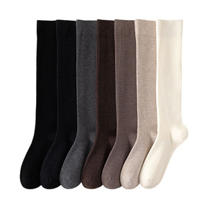 Chaussettes extra-longues pour femmes, hiver, double tricot, chaudes et sans coutures, couleur terre, hauteur genou, douces et longues - Product Image 5