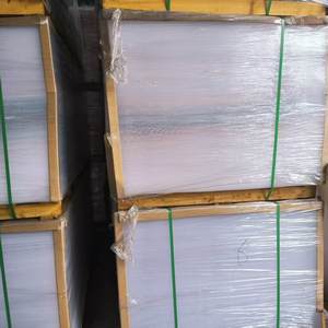 Hoja de <span class=keywords><strong>espejo</strong></span> acrílico de 3mm-5mm cortable con láser ecológico directo de fábrica, <span class=keywords><strong>papel</strong></span> artesanal de película de PE de 6mm <span class=keywords><strong>para</strong></span> embalaje de tablero de señal de luz - Product Image 3