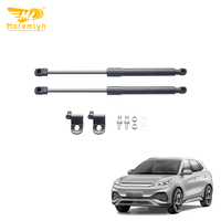 Amortisseurs en alliage d'aluminium couplés à des amortisseurs de capot avant solides et stables pour le BYD ATTO 3.
