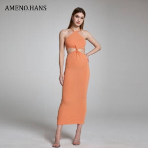 Vestido personalizado Fabricante Europa Color sólido Recortado Sin espalda Bodycon Halter Maxi Vestidos de mujer de moda - Product Image 1