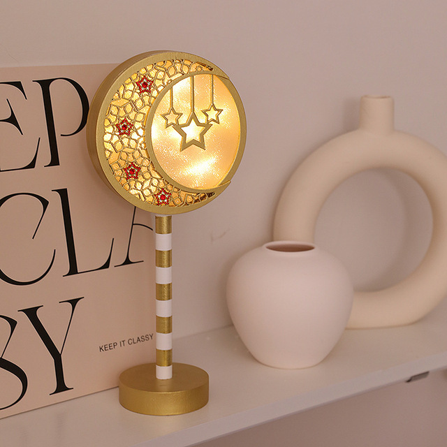 Top Rated LED Ramadan Night Light Gold Moon Star Lamp CE Approved Islamic Festive Home Decoration