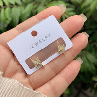 Nouvelles boucles d'oreilles pour femmes à la mode cuivre plaqué or 18 carats Zircon intégré multi-style géométrique rond en forme de coeur vêtements quotidiens