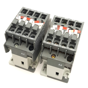 คอนแทคเตอร์ A9-30-10 จำนวน <span class=keywords><strong>2</strong></span> ชิ้น, <span class=keywords><strong>3</strong></span> ขั้ว พร้อม Aux แบบ N/O, คอยล์: 220-240vac, 600vac 26a ของแท้ใหม่พร้อมส่ง ระบบอัตโนมัติอุตสาหกรรม - Product Image 1