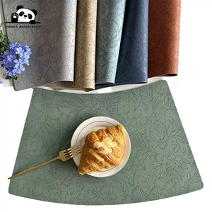 Tapete Antideslizante Creativo de Cuero con Patrón de Doble Cara, Estilo Occidental en Forma de Abanico, para Mesa de Hotel u Hogar - Product Image 1