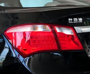 <span class=keywords><strong>INNOTECH</strong></span> PARA BYD F3 LUZ TRASERA AUTO REPUESTOS PARA S6/G6/F0/NEW F3 LUZ DE CABEZA ACCESORIOS DE COCHE Luz trasera en Stock - Product Image 5