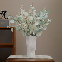 Feuilles d'eucalyptus artificielles style INS, best-seller transfrontalier, pour décoration d'hôtels et de mariages