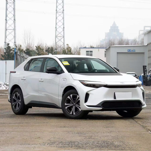 <span class=keywords><strong>Toyota</strong></span> BZ4X Elite <span class=keywords><strong>2022</strong></span> d'occasion en excellent état, véhicule électrique longue portée 400 km, SUV 4 roues motrices, énergie propre - Product Image 1