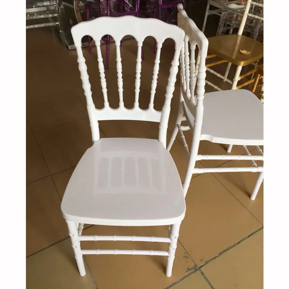 Wholesale Clear Resin Acrylic Chavari Chairs Hotel Chivari Chairs Plastic Events Wedding Transparent Chiavari Chair