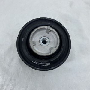 ऑटो स्पेयर पार्ट्स इंजन माउंट 2102400617 2022402617 के लिए मर्सिडीज बेंज सी कक्षा W202 1993-2000 <span class=keywords><strong>W210</strong></span> S202 S210 W203 एसएलके R170 - Product Image 4