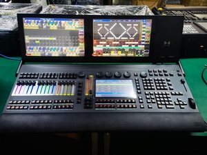 Touch RGB Wing Console Professionele Linux Smart DMX Stageverlichting <span class=keywords><strong>Controller</strong></span> met Gemotoriseerde Faders voor Professionele Lichtshows - Product Image 5