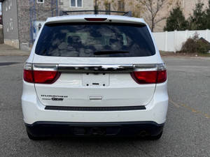 รถดูรังโก้ AWD 4 ประตู SUV ปี 2013 มือสอง พวงมาลัยซ้าย ระบบกันสะเทือนแบบ Multi-Link จอสัมผัส เบาะหนัง หลังคาซันรูฟ LED รุ่น III 8 - Product Image 4