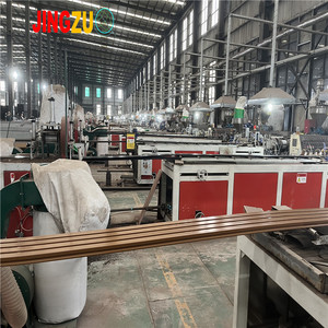 Panel de Pared Ranurado WPC de Bajo Precio, Panel de Revestimiento de Madera y Plástico Compuesto de 2900 mm con Cara Hueca, WPC <span class=keywords><strong>para</strong></span> Revestimiento Exterior - Product Image 3