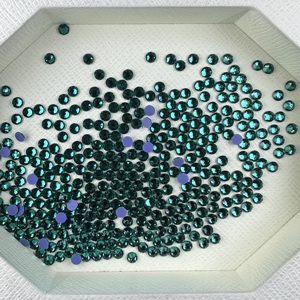 Strass en verre bleu zircon étincelant 2078 1440 pièces, 16 facettes, dos plat, cristal pour robes de mariée - Product Image 4