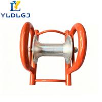 Rouleau de câble en aluminium Hourglass, cadre orange, avec boucles de transport, guides de soudure en acier usiné (supérieur et inférieur) pour le tirage et la pose d'infrastructure
