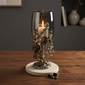 Lanterne cylindrique dorée Garden Glow avec design en maille pour la décoration de la maison, luminaire suspendu en métal durable - Product Image 2