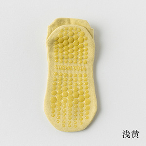 Nuove <span class=keywords><strong>Calze</strong></span> Creative 2026 Antiscivolo per Yoga e Sport, <span class=keywords><strong>Calze</strong></span> a Compressione a Tubo Medio per Palestra e Attività Indoor/Outdoor - Product Image 4