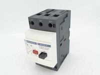 Produk PLC dengan Harga Kompetitif GV3ME40